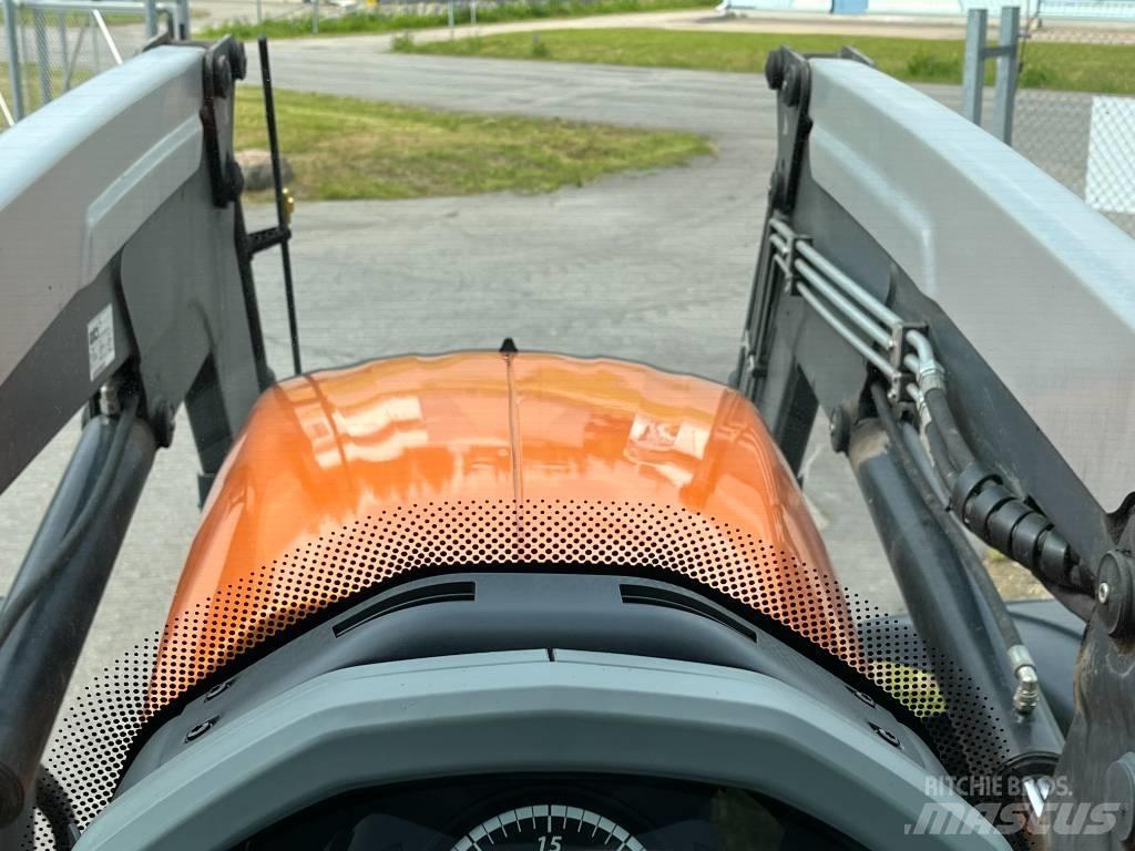 Valtra T174 Traktorit