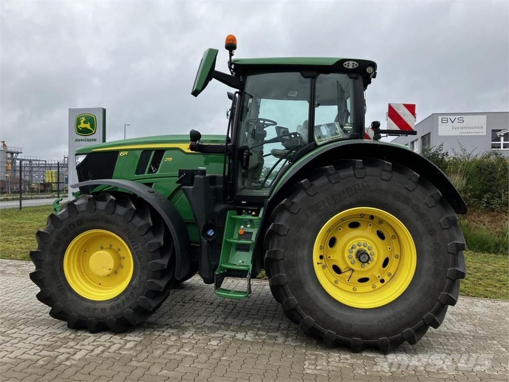 John Deere 6R 215 Traktorit
