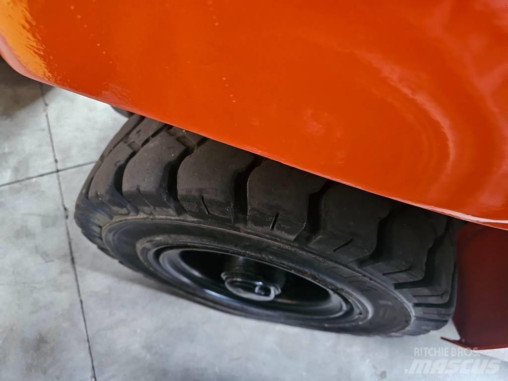 Toyota 02-8 FG F 20 Nestekaasutrukit