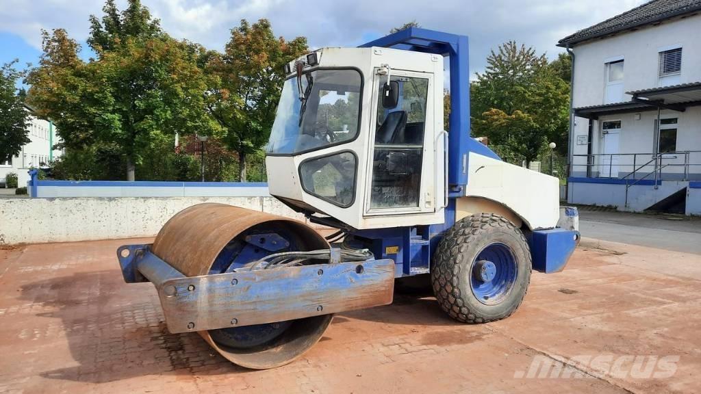 Vibromax W605 D Yksivalssijyrät
