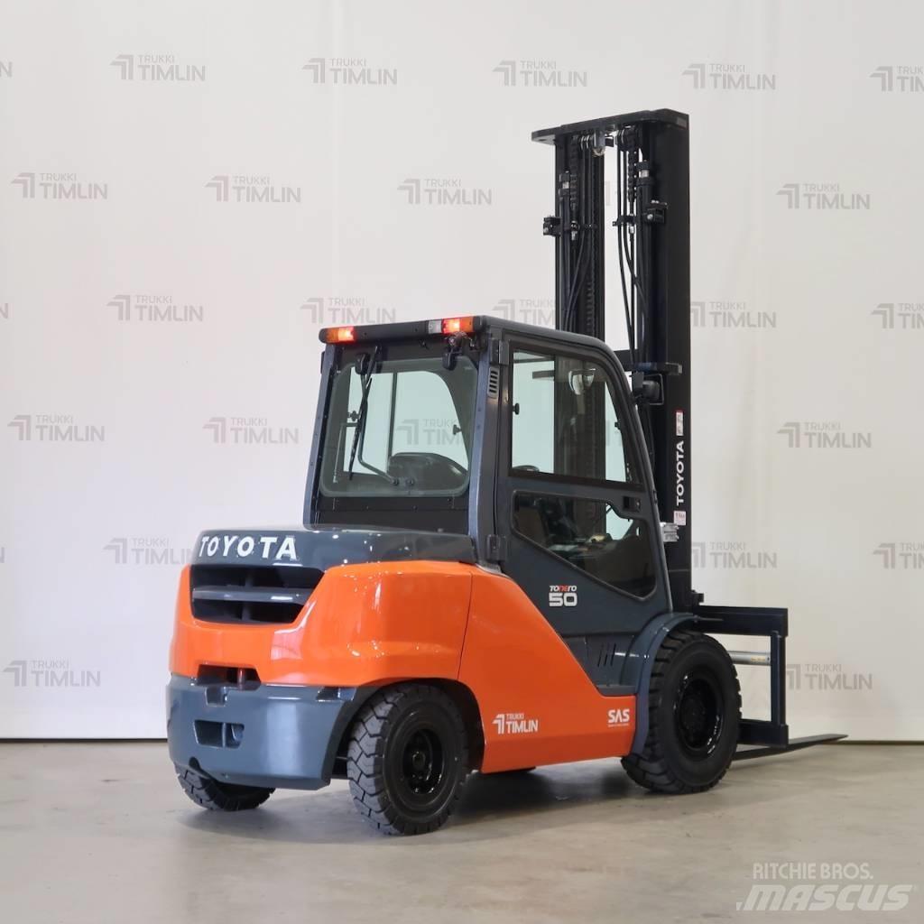 Toyota 40-8FD50N Dieseltrukit