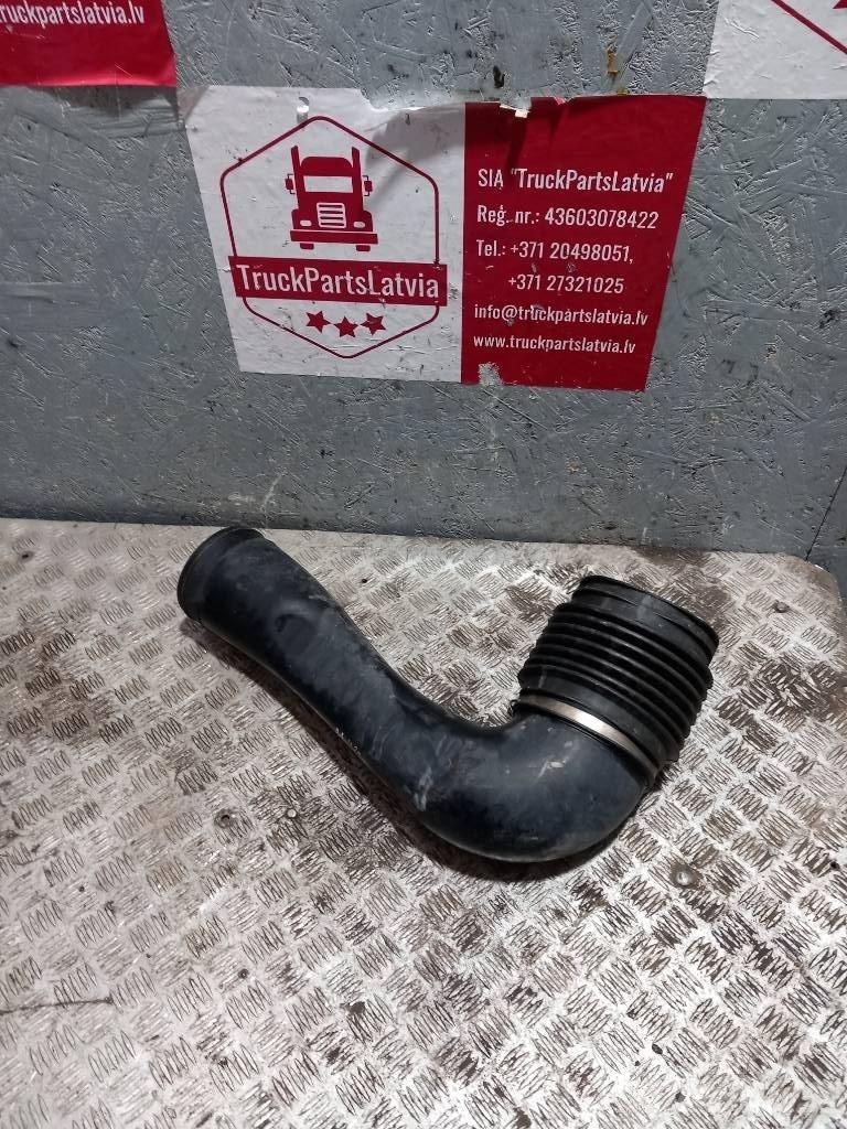 MAN TGX  81082010490 Ohjaamot ja sisustat