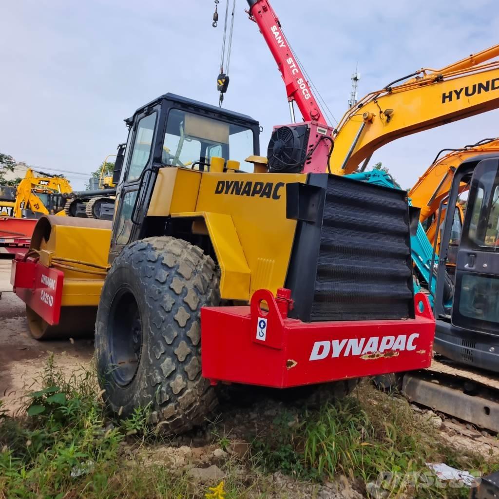 Dynapac CA 251 D Yksivalssijyrät