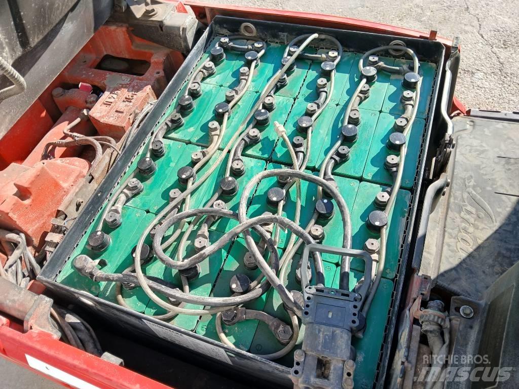 Linde E16P-01 Sähkötrukit