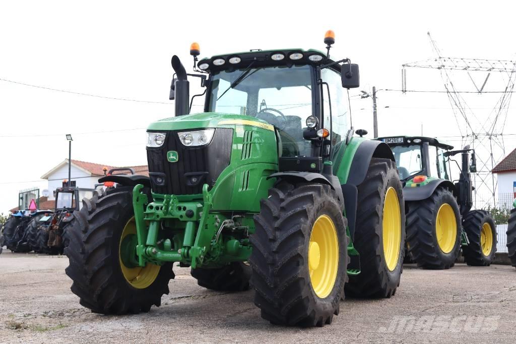 John Deere 6195 R Traktorit