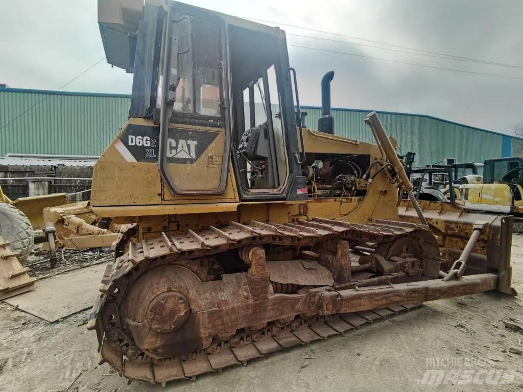 CAT D 6 G Telaketjupuskutraktorit