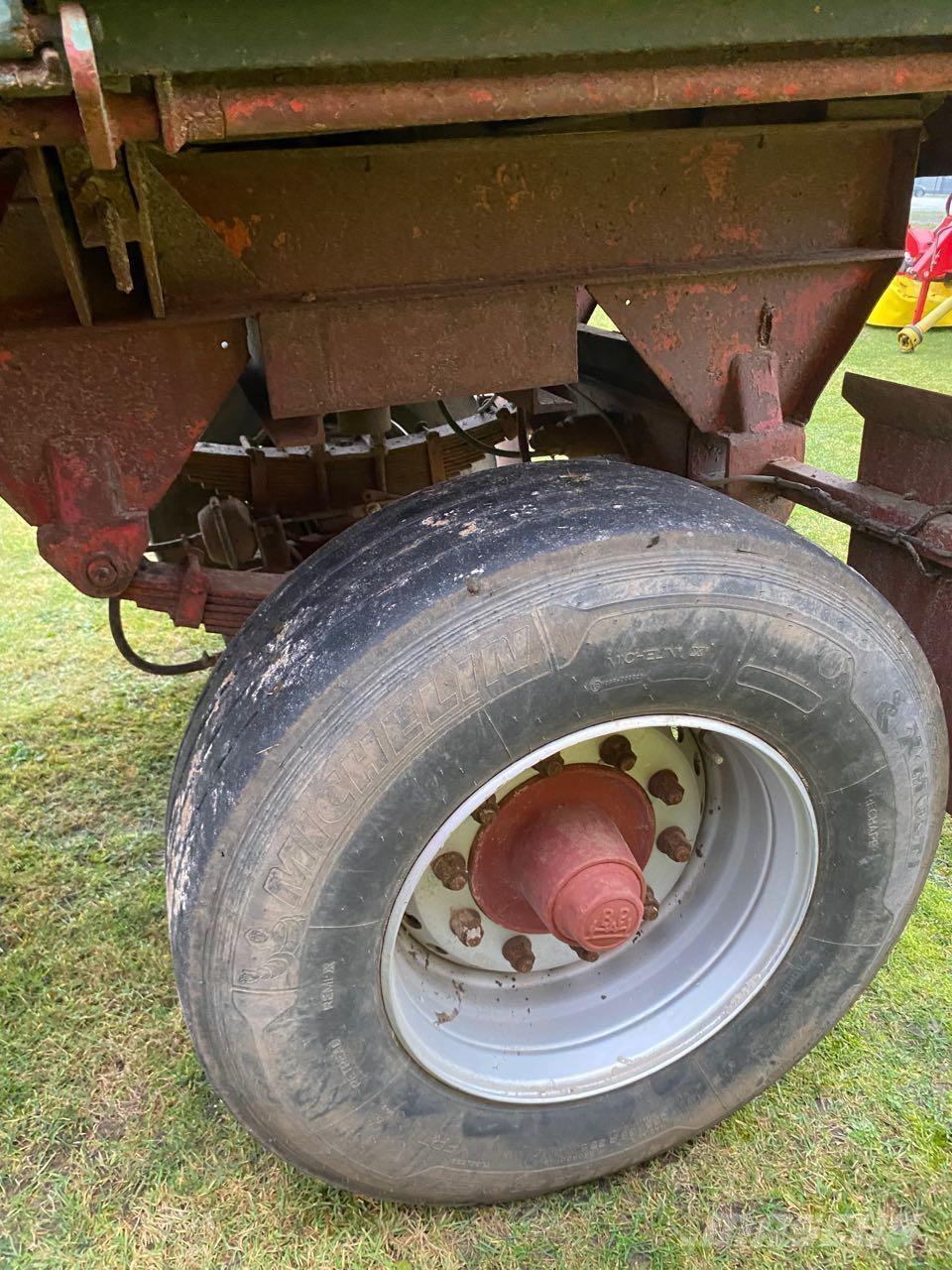 Blumhardt 16t Sora- ja kippiperävaunut