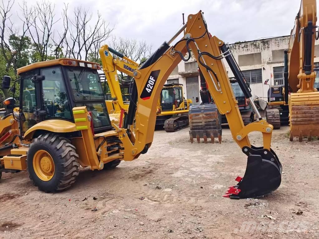 CAT 420 F Kaivurikuormaajat