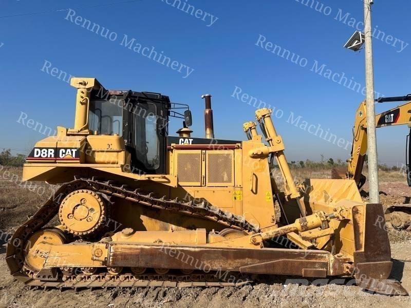 CAT D 8 R Telaketjupuskutraktorit