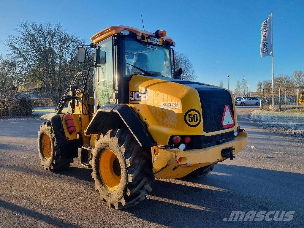 JCB 413S Pyöräkuormaajat