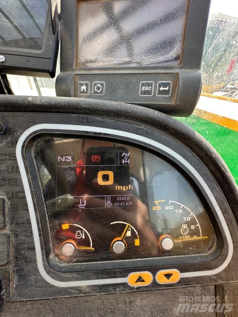 JCB 531-70 Kurottajat