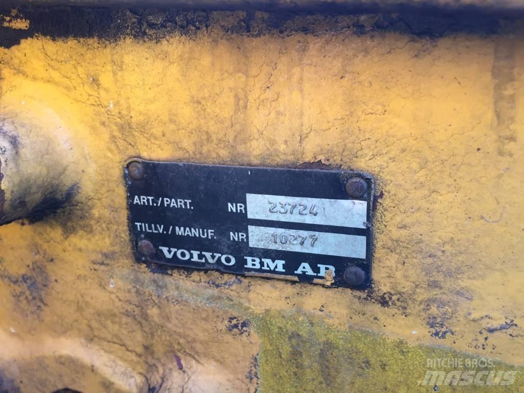 Volvo L150 Bakvagn Akselit