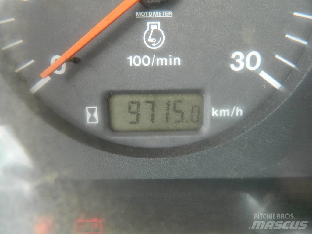 Valtra 8150 Traktorit