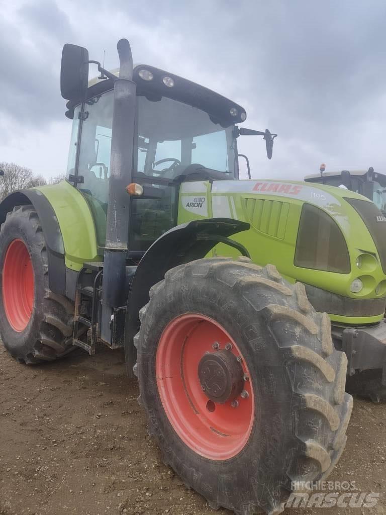 CLAAS Arion 630 Traktorit
