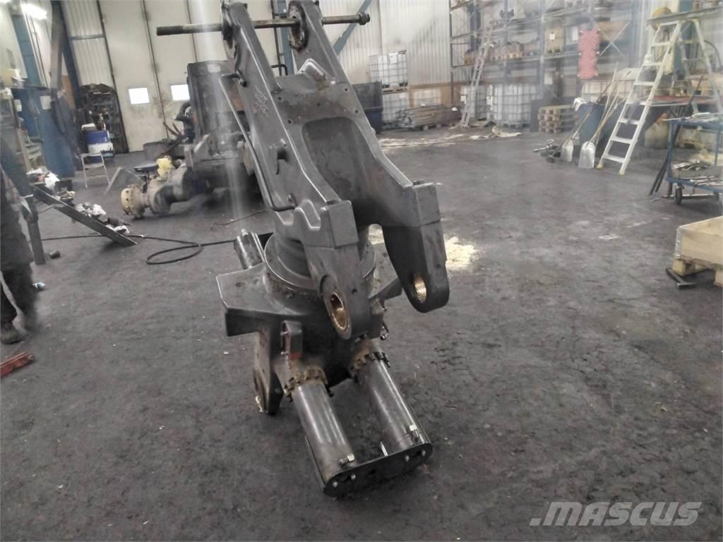 John Deere CH9 Harvesterinosturit