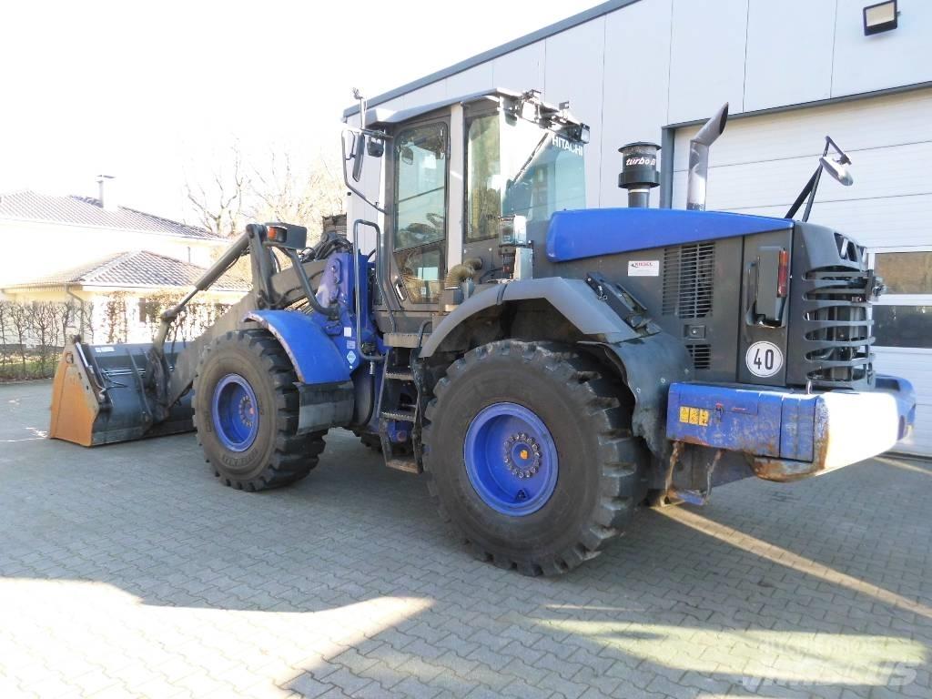 Hitachi ZW 180 Pyöräkuormaajat