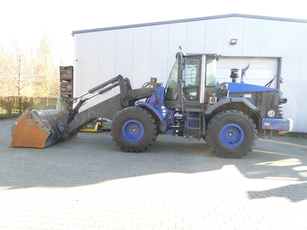 Hitachi ZW 180 Pyöräkuormaajat