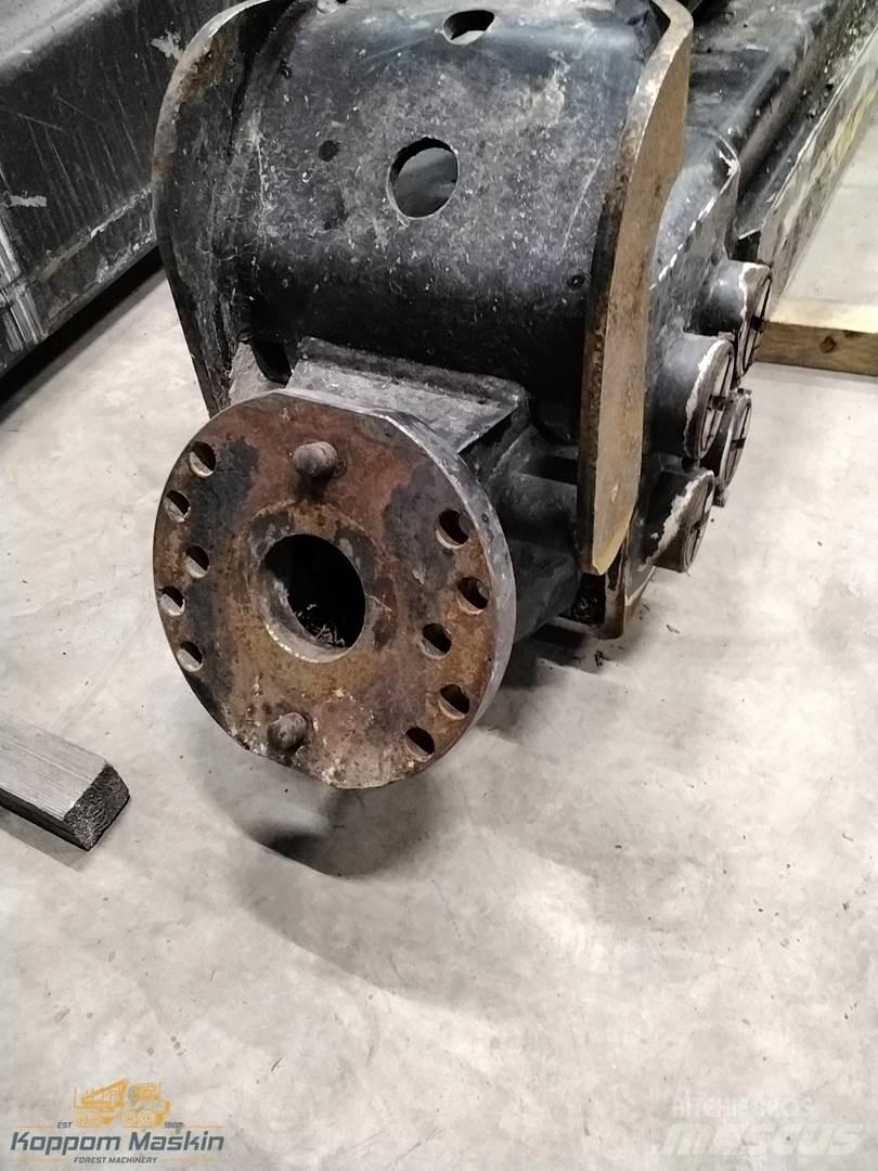 Mesera M241H-103R Harvesterinosturit