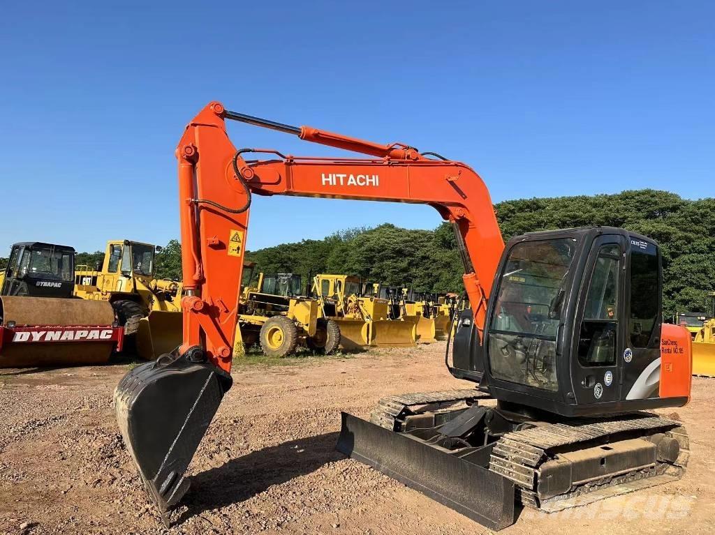 Hitachi ZX70 Midikaivukoneet 7t - 12t