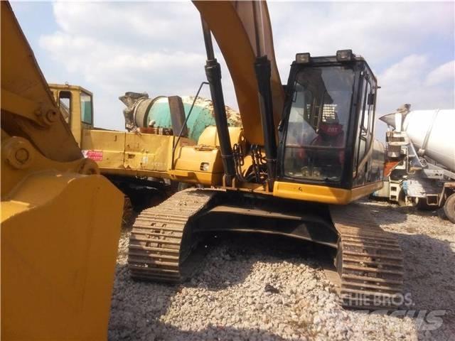 CAT 330B Telakaivukoneet