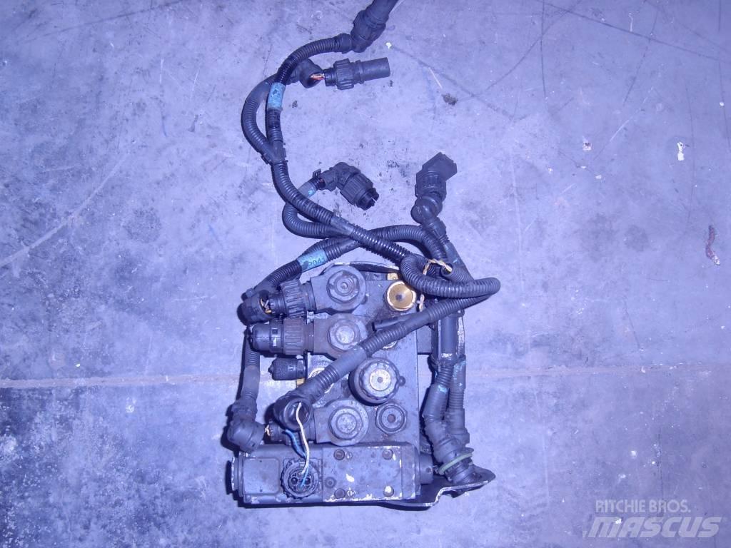 Deutz-Fahr same Sähkö ja elektroniikka