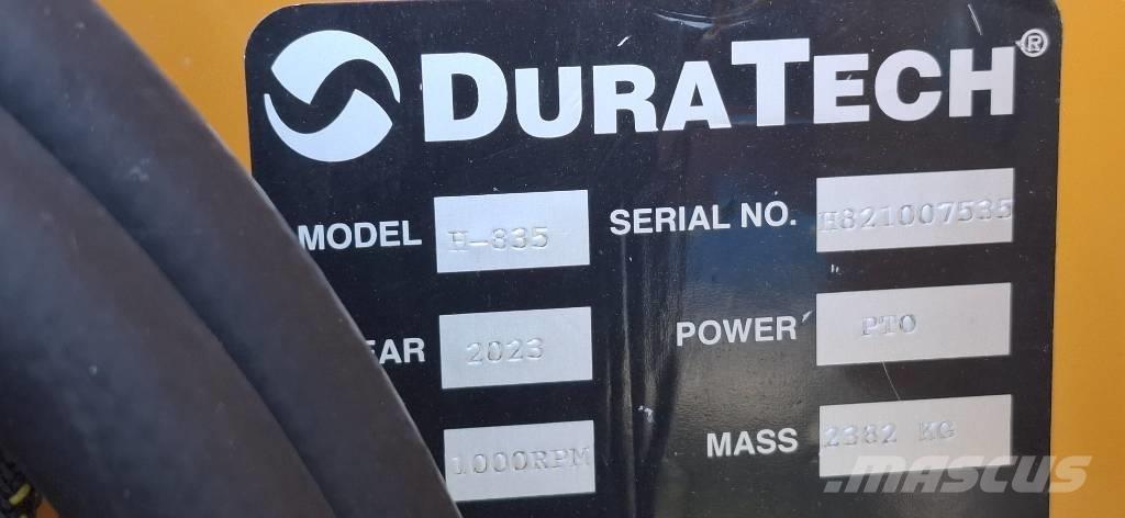 Haybuster H-835 Paalinkäsittelykoneet