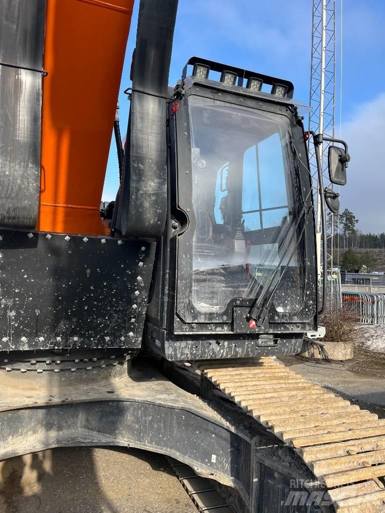 Doosan DX 300 LC-7 Telakaivukoneet