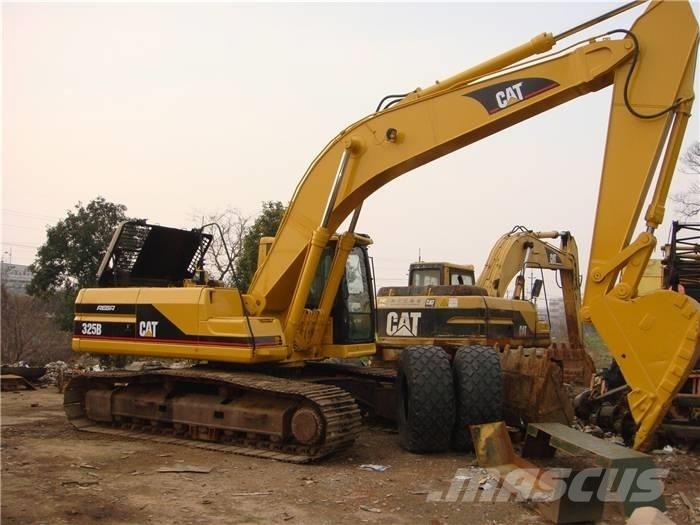 CAT 325 B Telakaivukoneet