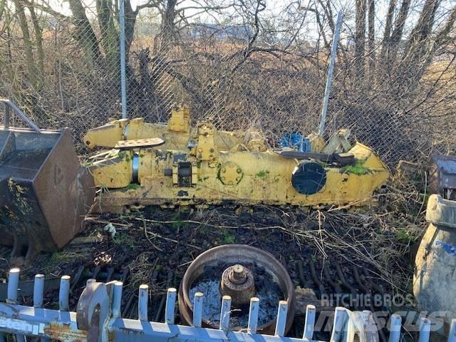 CAT D 8 T LGP Alusta ja jousitus