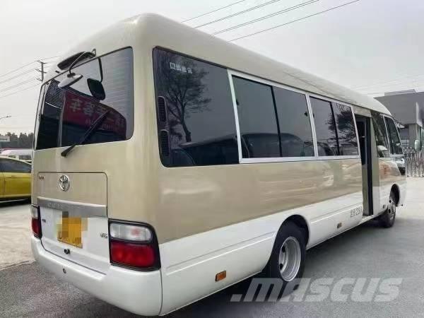 Toyota Coaster Bus Minibussit