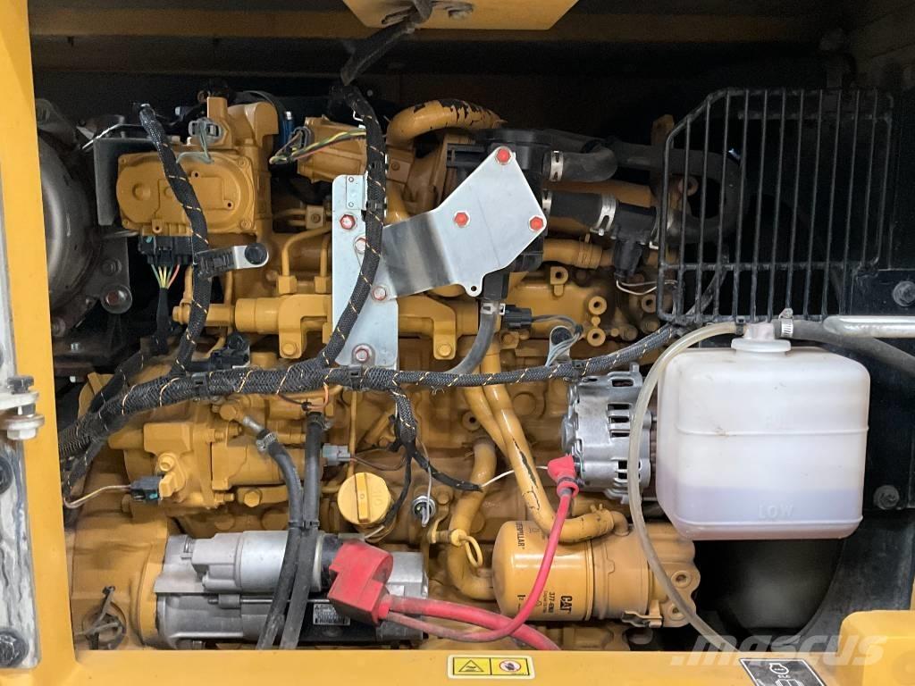 CAT 308 CR Midikaivukoneet 7t - 12t