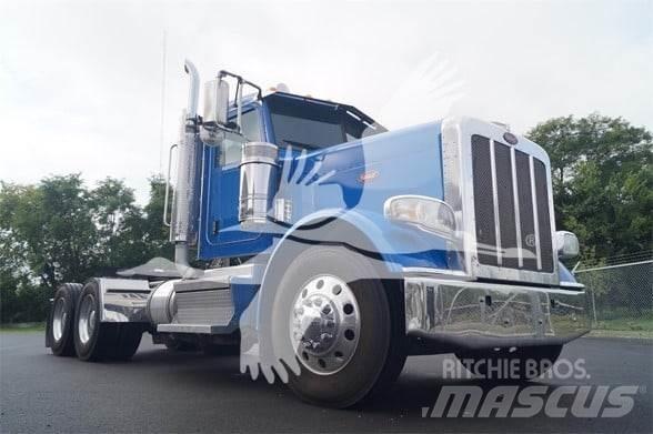 Peterbilt 389 Vetopöytäautot