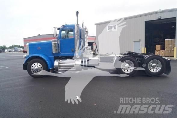 Peterbilt 389 Vetopöytäautot