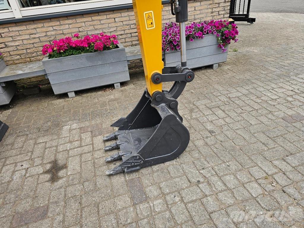 XCMG XE27U Minikaivukoneet < 7t