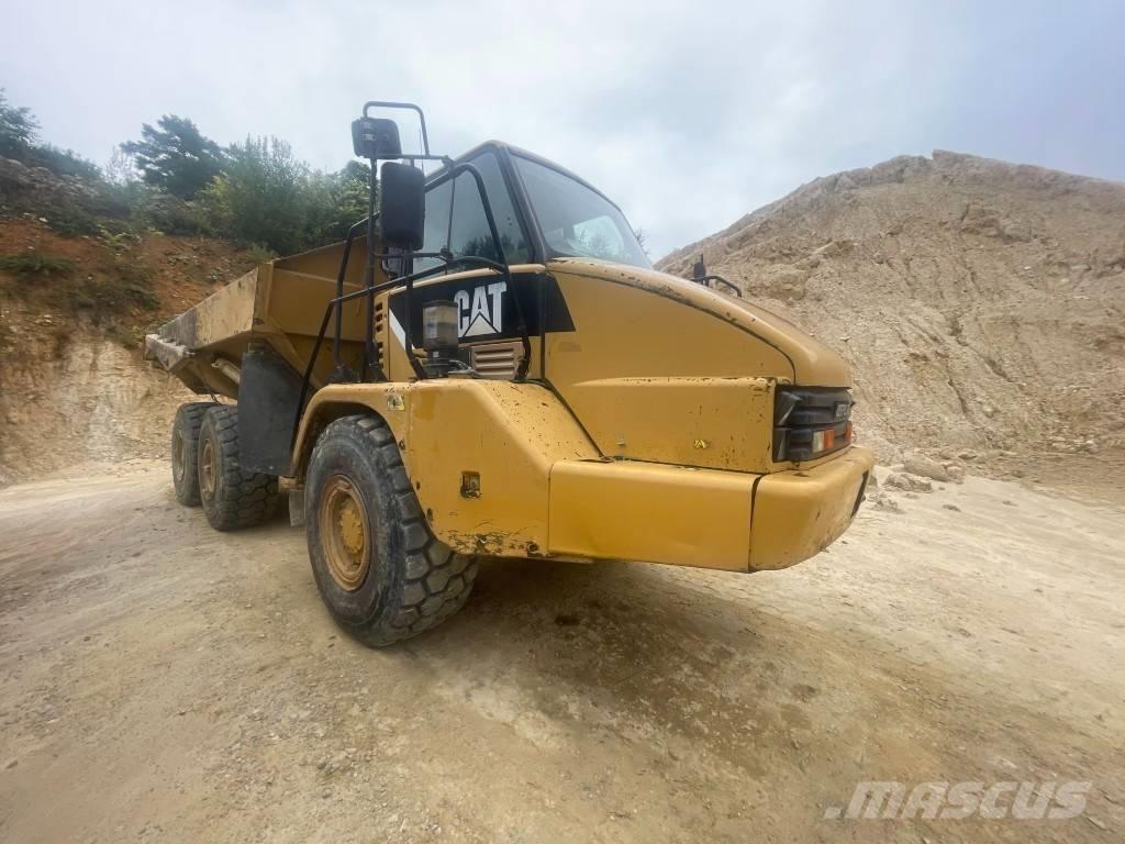 CAT 730 Dumpperit