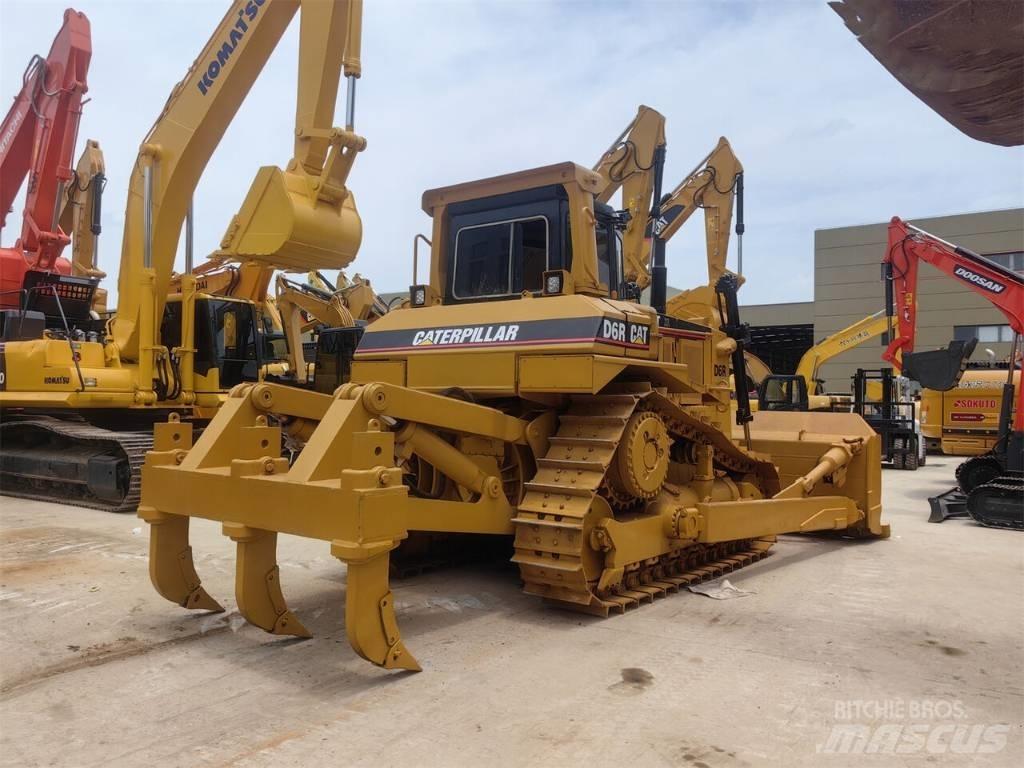 CAT D 6 R Telaketjupuskutraktorit
