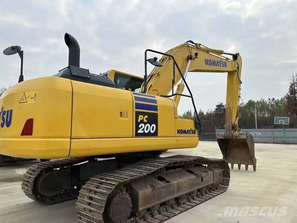 Komatsu PC 200 Telakaivukoneet
