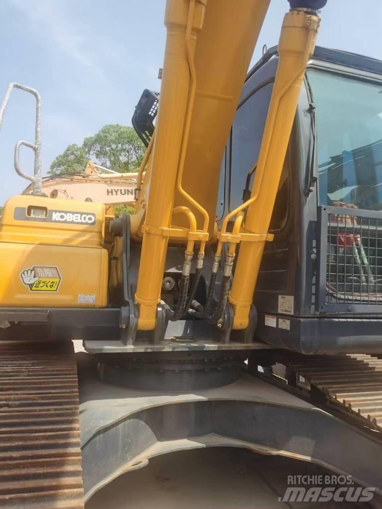 Kobelco SK 200 Telakaivukoneet