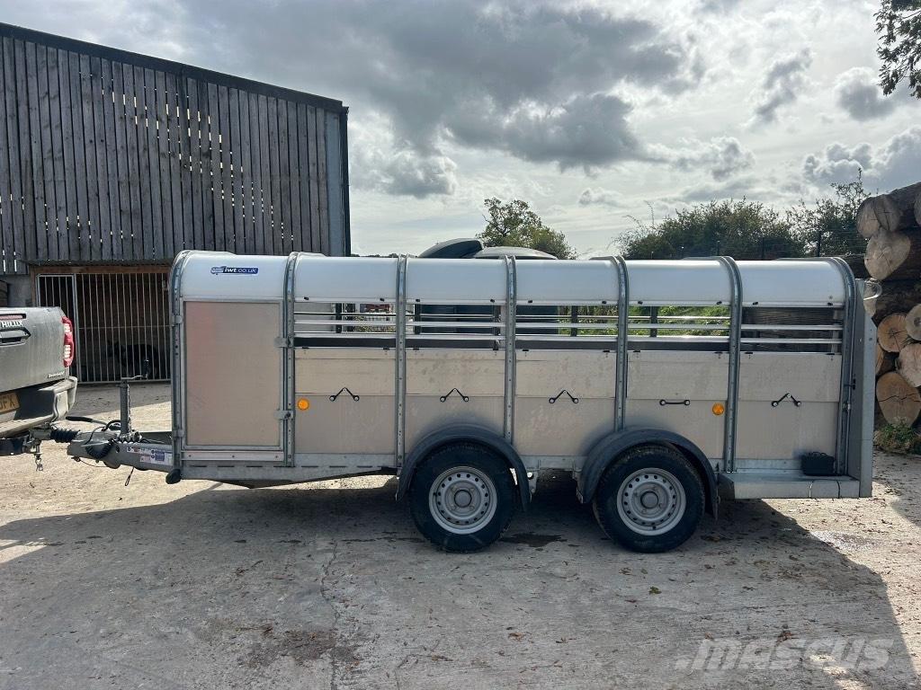 Ifor Williams TA 510 Eläinkuljetusperävaunut