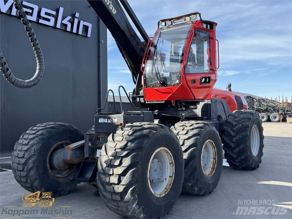 Komatsu 951 Harvesterit