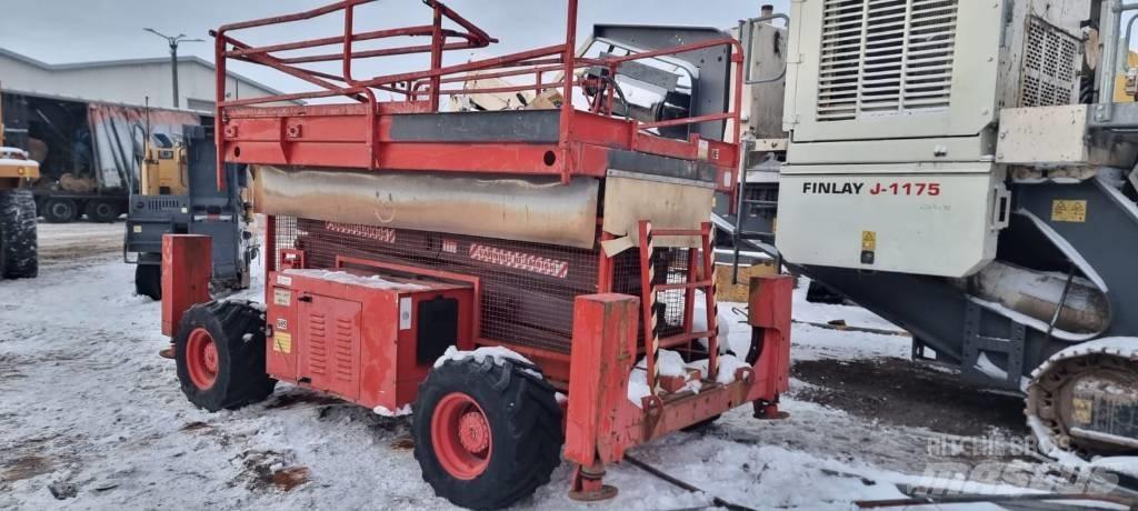 JLG 40 RTS Saksilavat