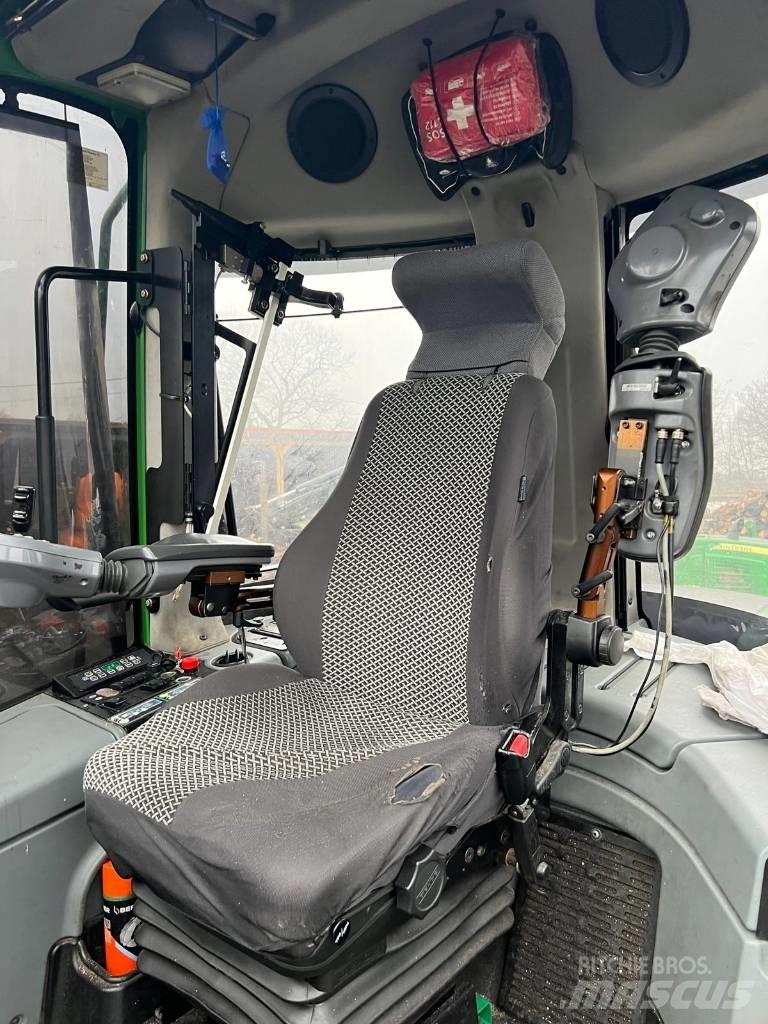 John Deere 1170 E Harvesterit