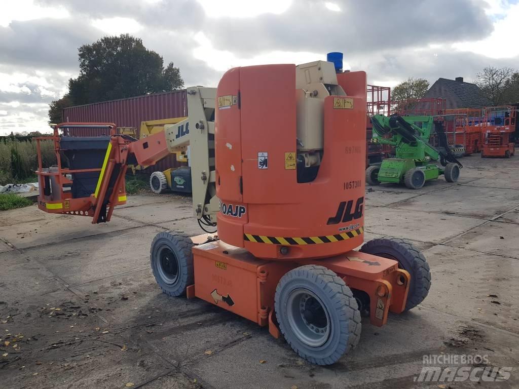 JLG E300 AJP Kuukulkijat