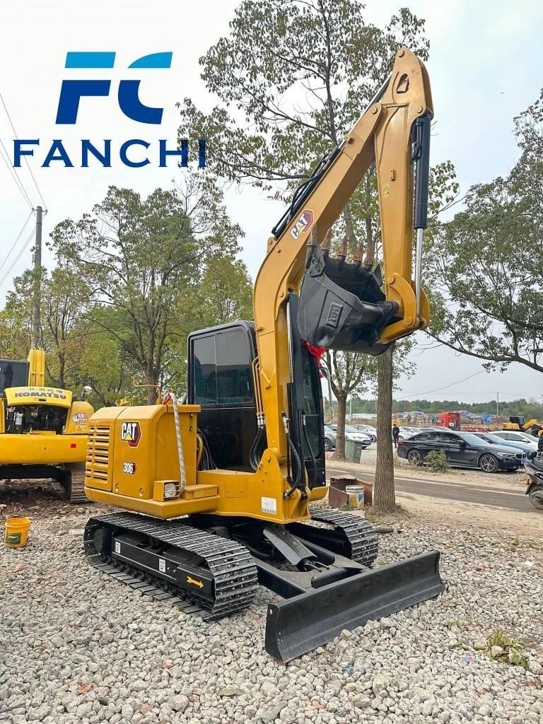 CAT 306 Minikaivukoneet < 7t