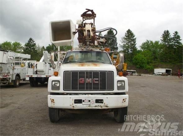 Altec D845B Nostolava-autot