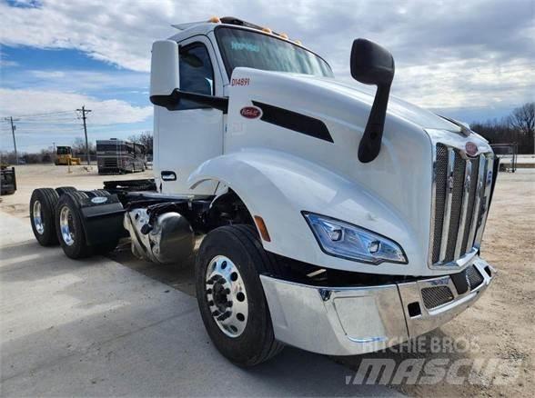 Peterbilt 579 Vetopöytäautot
