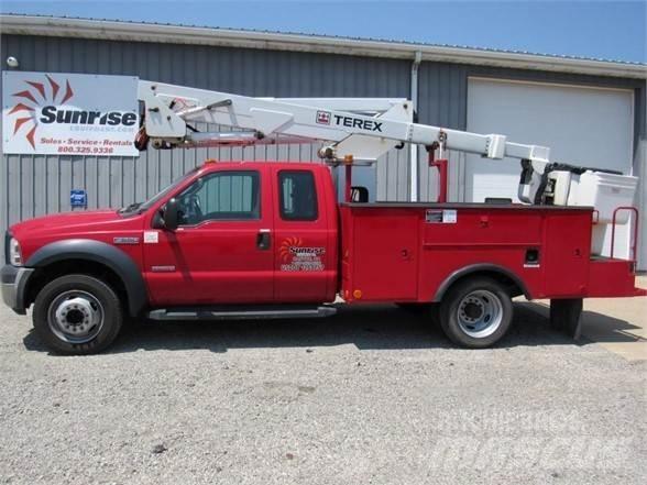Terex TL38P Nostolava-autot