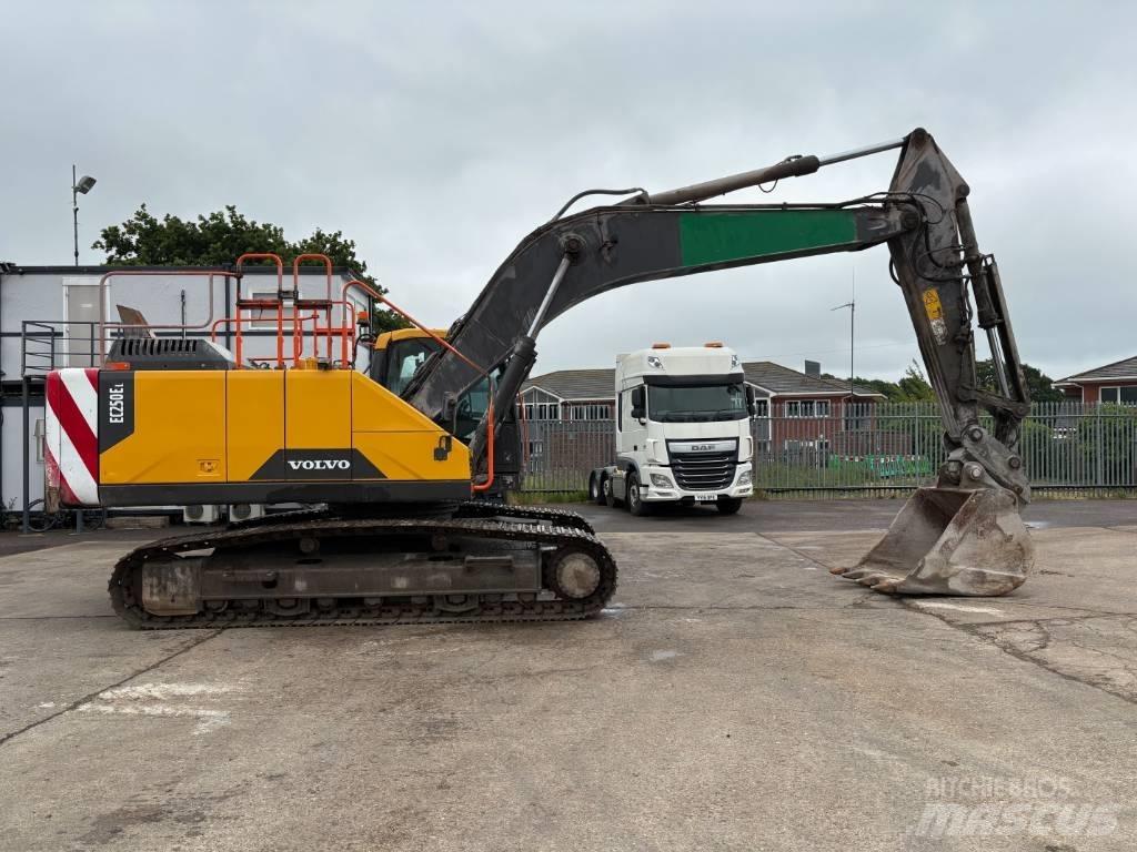Volvo EC 250 EL Telakaivukoneet