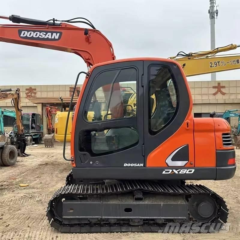 Doosan DX 80 Midikaivukoneet 7t - 12t