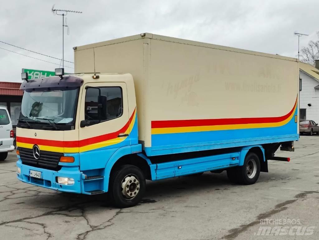 Mercedes-Benz 1223 Umpikorikuorma-autot
